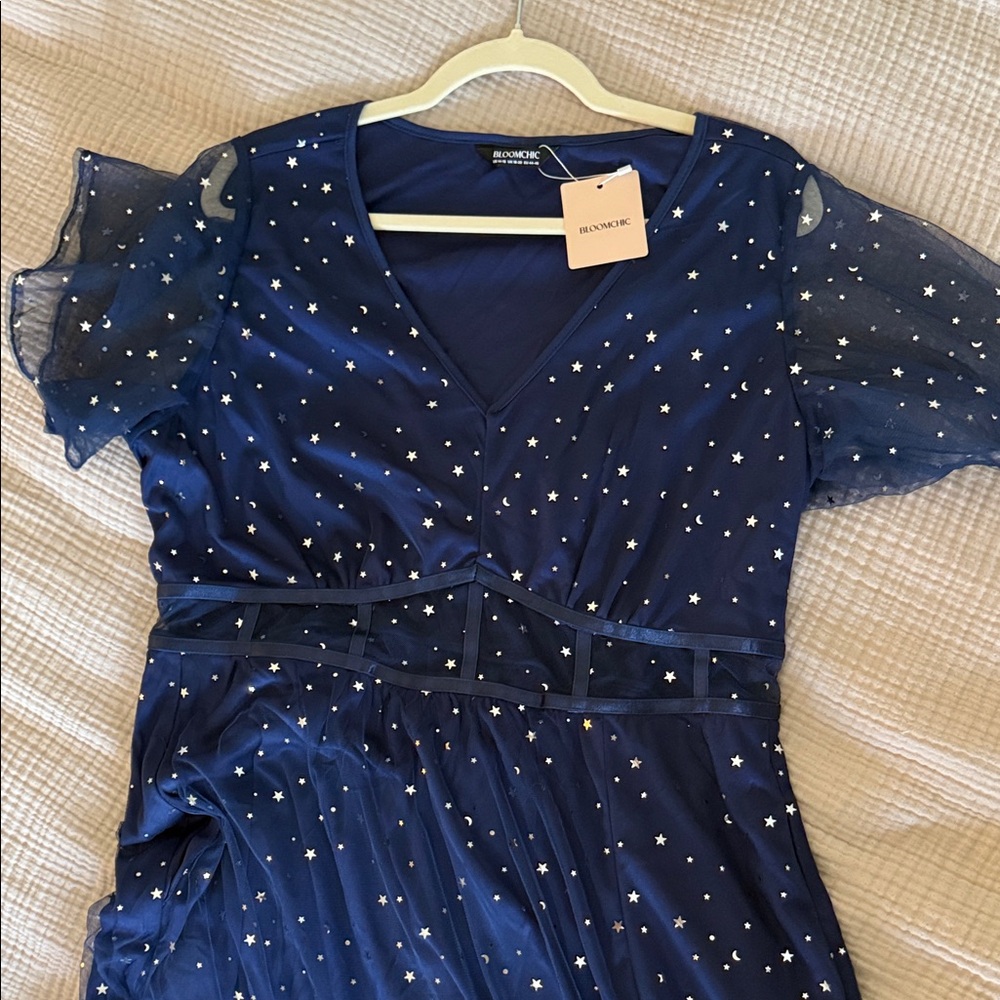 BloomChic Navy Star-Print Mesh Midi Dress - Picture 2 of 3